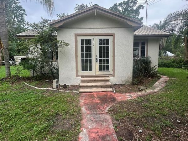 237 BROAD STREET , MASARYKTOWN, FL 34604