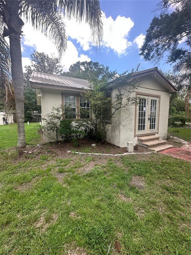 237 Broad Street , Masaryktown, FL 34604 Photo