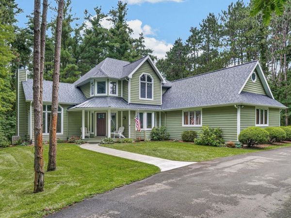 8120 Glenwynd Drive, Kalamazoo, MI 49009