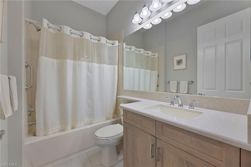 13322 Silktail Dr , Naples, FL 34109 Photo