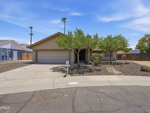 14215 N 39TH Drive, Phoenix, AZ 85053