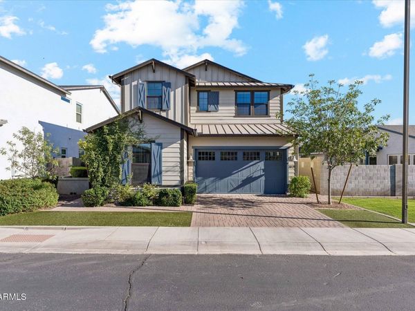3829 E CRITTENDEN Lane, Phoenix, AZ 85018