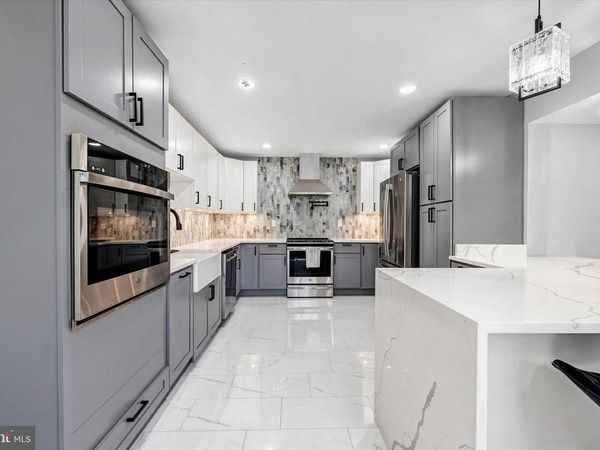 1806 MIDDLEBOROUGH ROAD, BALTIMORE, MD 21221
