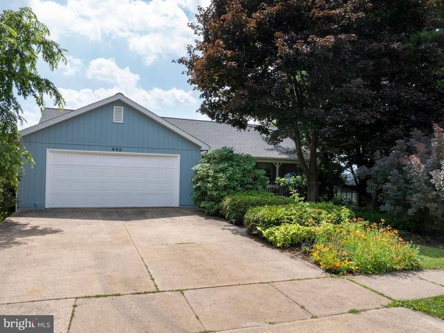 645 Berkshire Drive , State College, PA 16803 Main Photo
