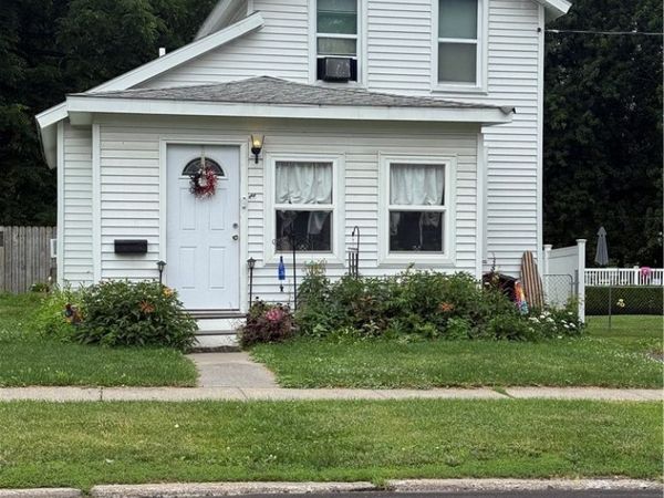 11 Lake Avenue , Auburn, NY 13021