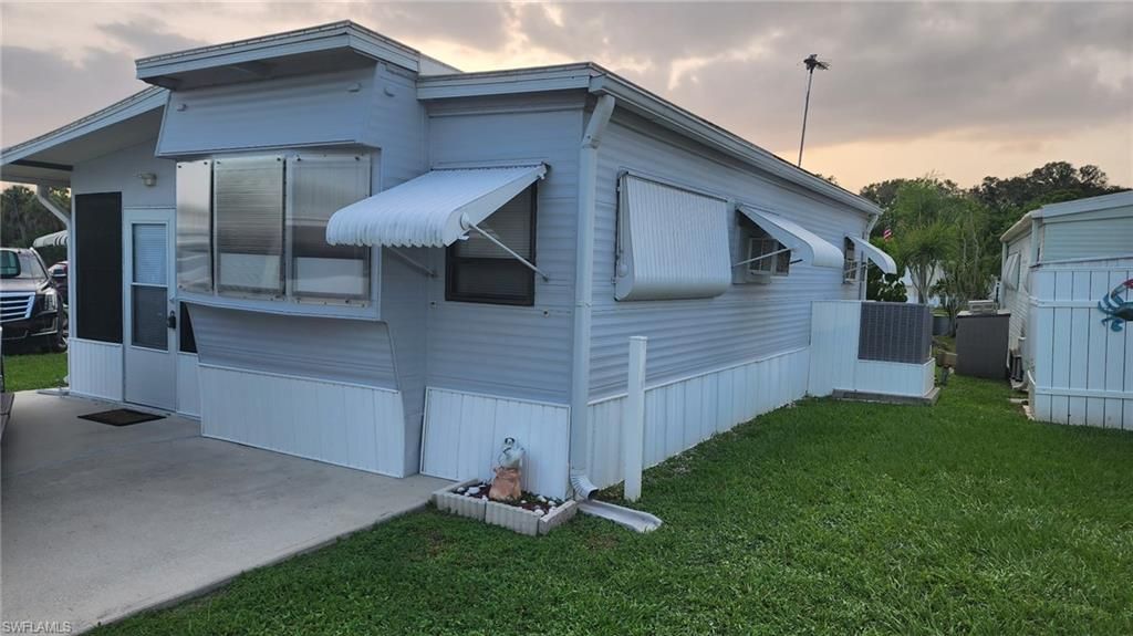 10 Jade Dr, Unit 10J, Naples, FL 34114 Photo