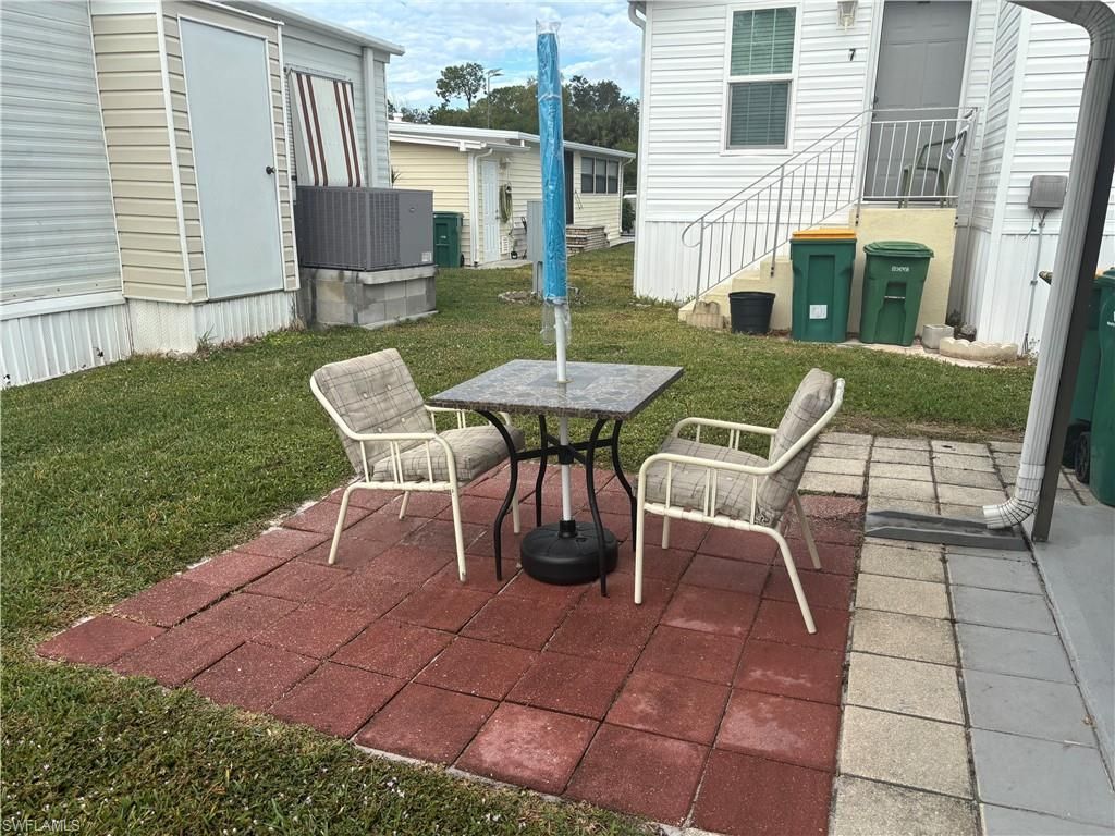 10 Jade Dr, Unit 10J, Naples, FL 34114 Photo