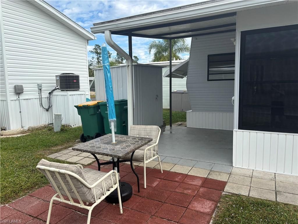 10 Jade Dr, Unit 10J, Naples, FL 34114 Photo