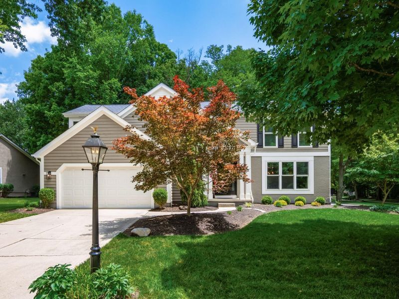 499 Delaneys Circle, Powell, OH 43065 Photo 2