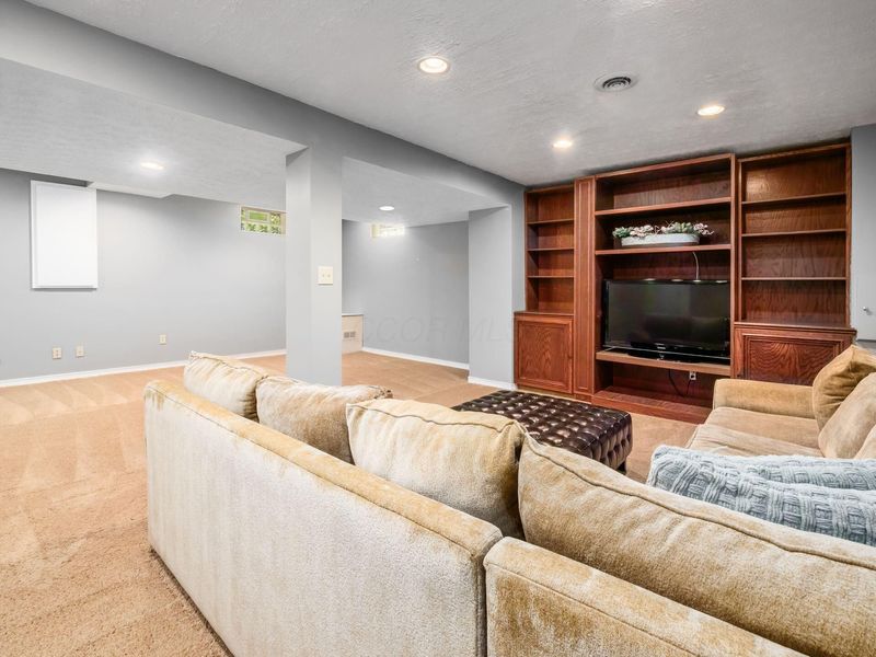 499 Delaneys Circle, Powell, OH 43065 Photo 45
