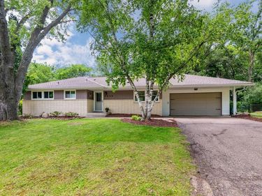 5936 Woodland Circle, Minnetonka, MN 55345