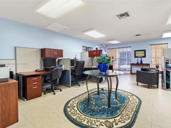 10530 NW 26th St , Unit F203, Doral, FL 33172