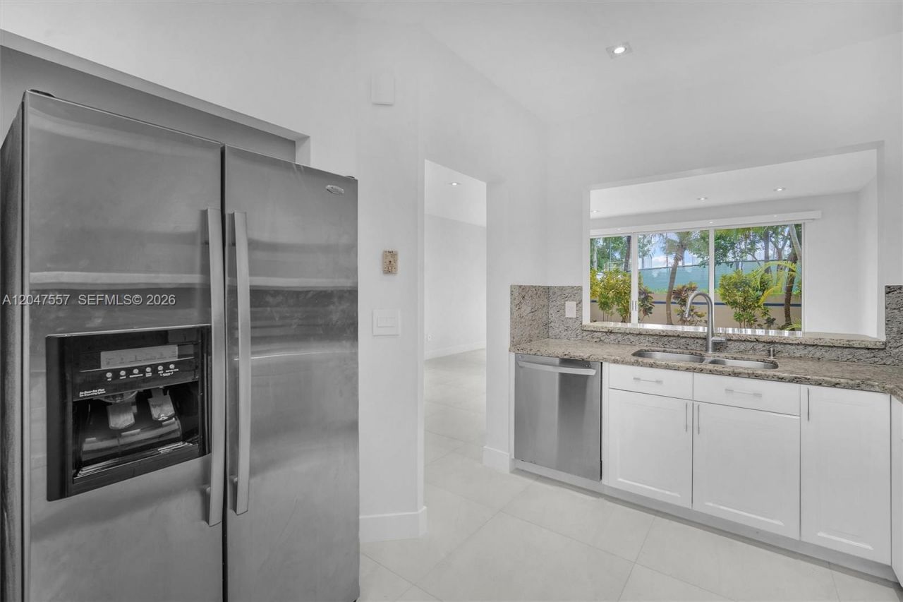 21391 Marina Cove Cir , Unit 14-K, Aventura, FL 33180 Photo