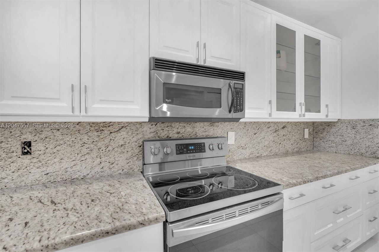 21391 Marina Cove Cir , Unit 14-K, Aventura, FL 33180 Photo