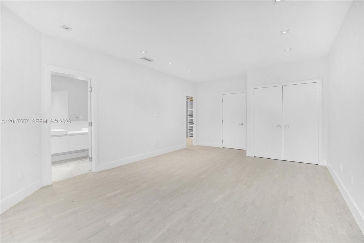 21391 Marina Cove Cir , Unit 14-K, Aventura, FL 33180 Photo