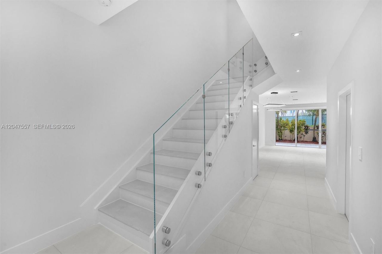 21391 Marina Cove Cir , Unit 14-K, Aventura, FL 33180 Photo