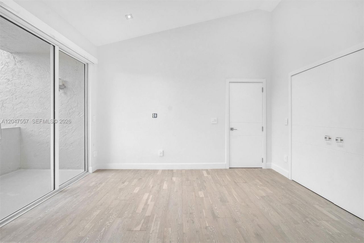 21391 Marina Cove Cir , Unit 14-K, Aventura, FL 33180 Photo
