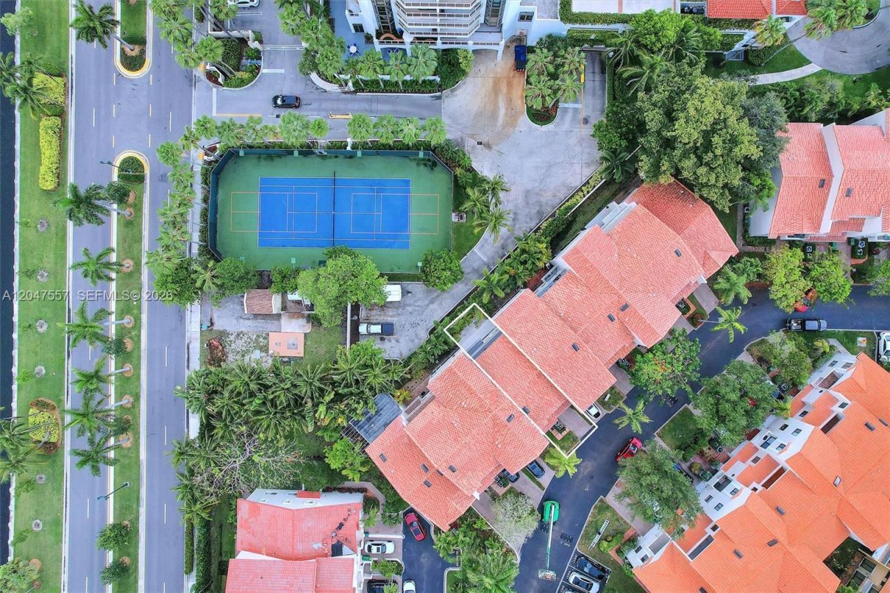 21391 Marina Cove Cir , Unit 14-K, Aventura, FL 33180 Photo
