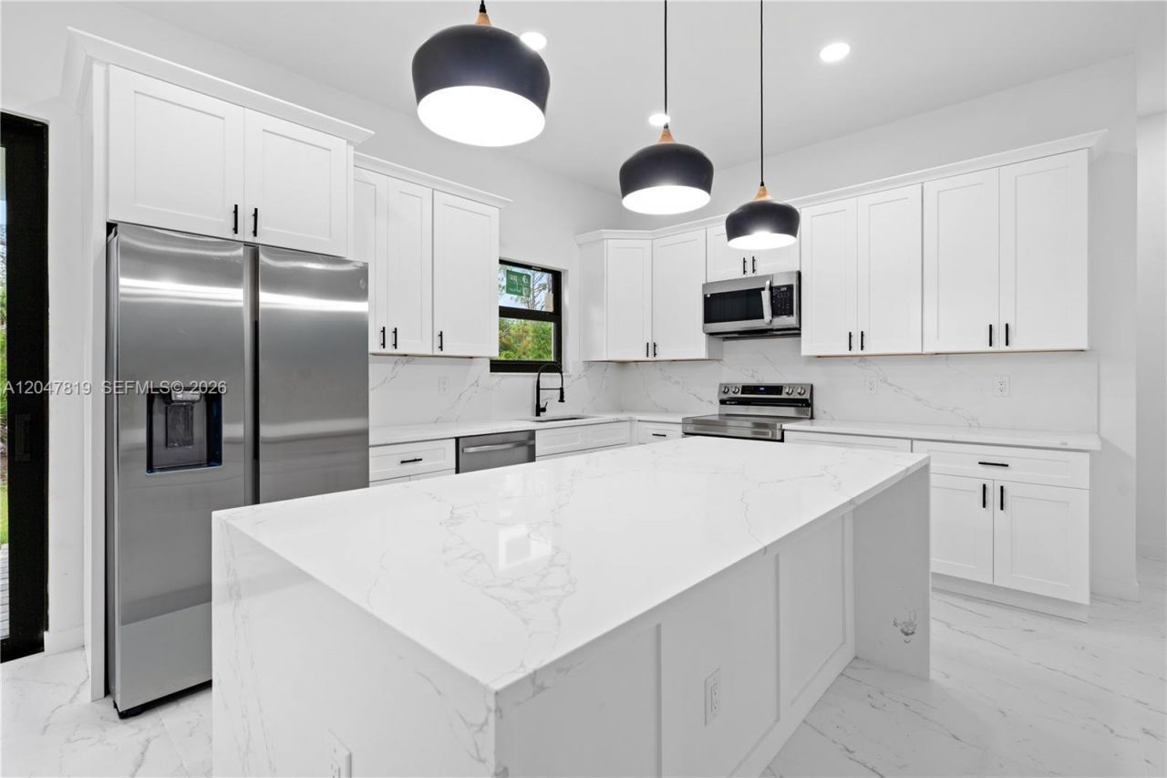12086 Chamberlain Blvd , Port Charlotte, FL 33953 Photo