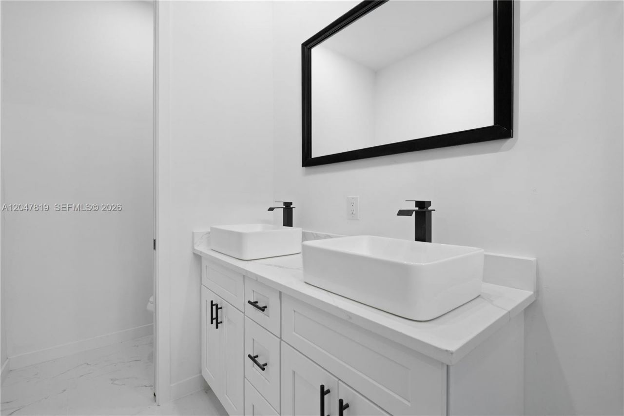 12086 Chamberlain Blvd , Port Charlotte, FL 33953 Photo