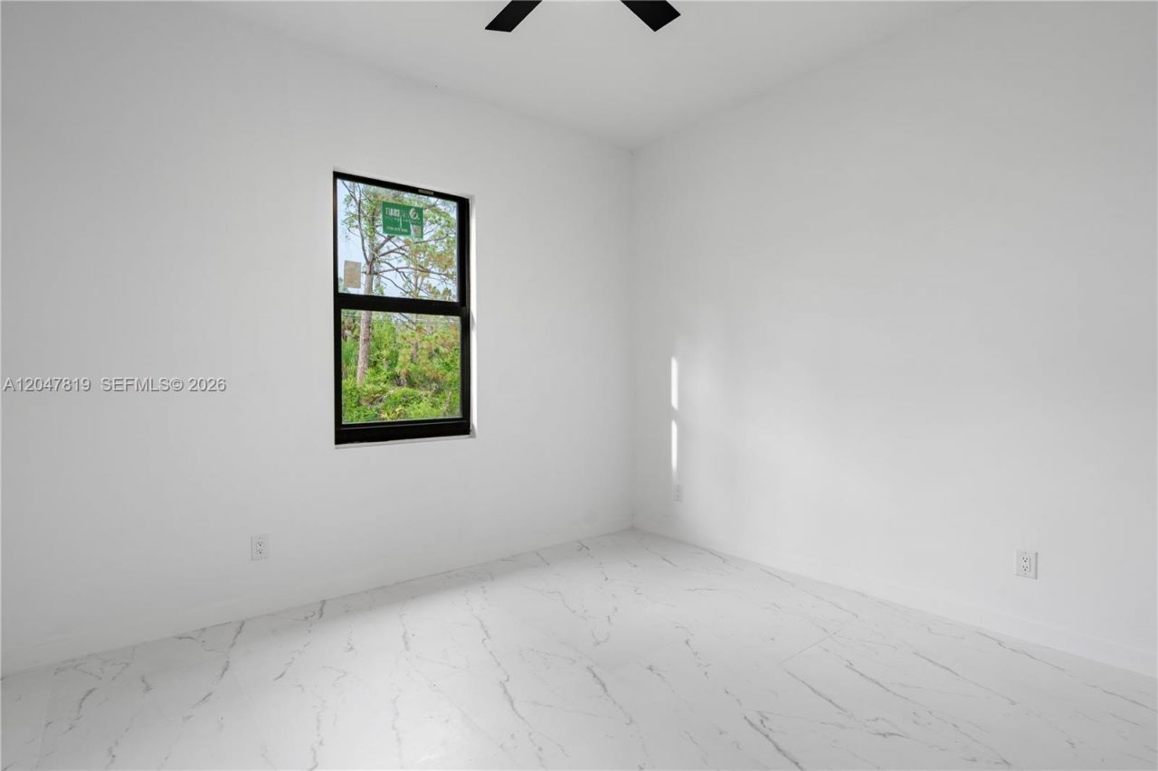 12086 Chamberlain Blvd , Port Charlotte, FL 33953 Photo