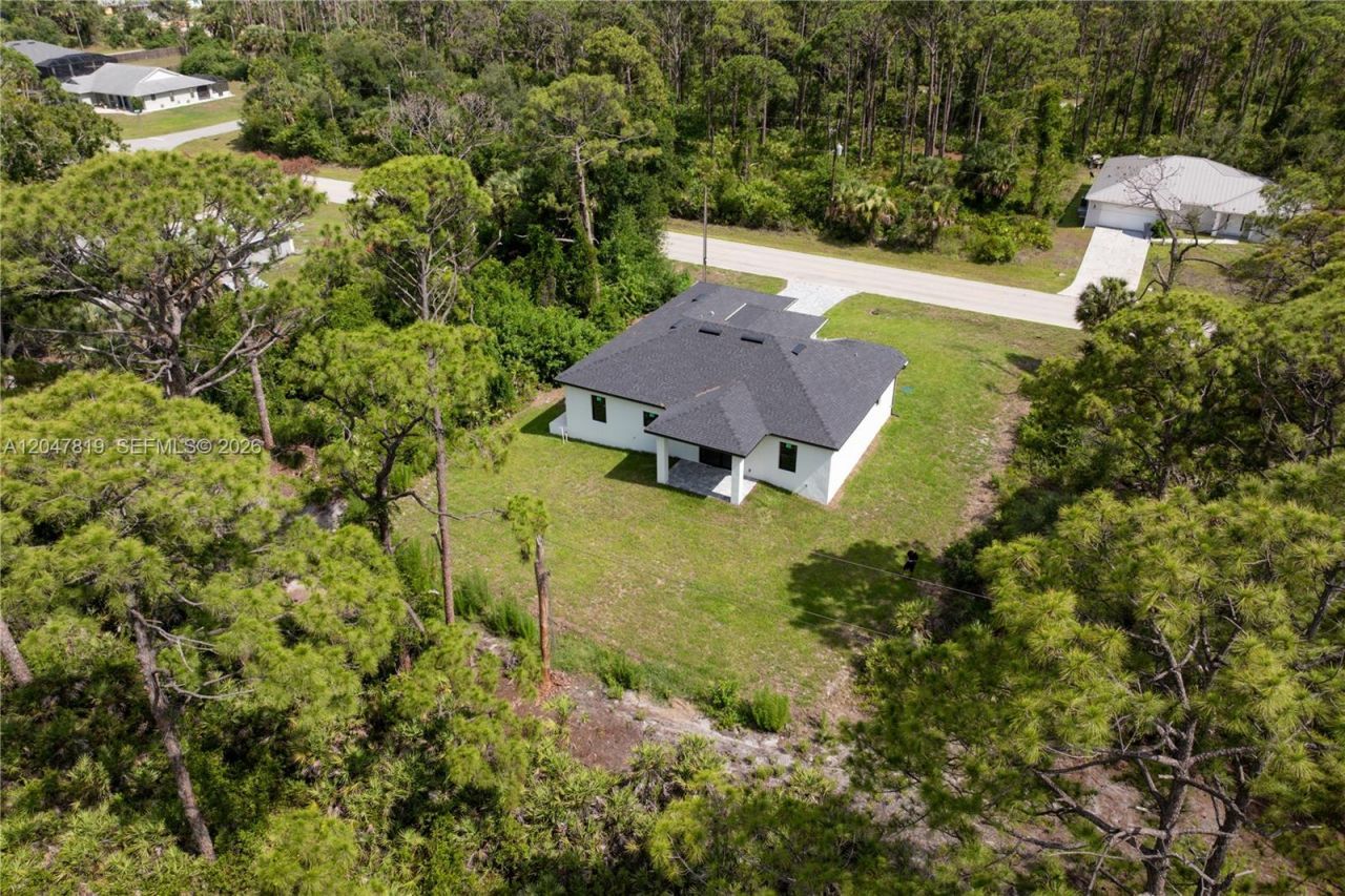 12086 Chamberlain Blvd , Port Charlotte, FL 33953 Photo