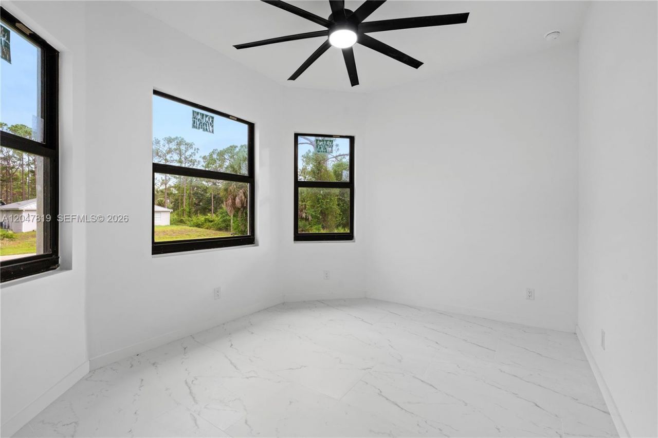 12086 Chamberlain Blvd , Port Charlotte, FL 33953 Photo