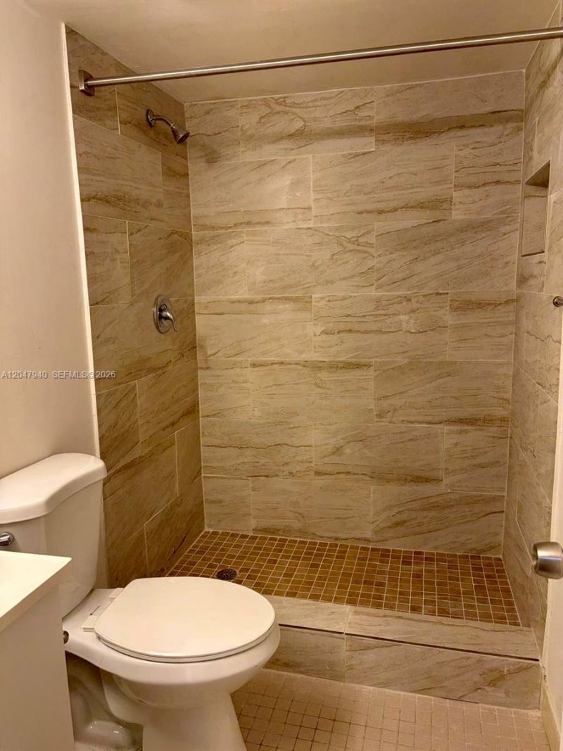 100 NW 76th Ave , Unit 102-2, Plantation, FL 33324 Photo