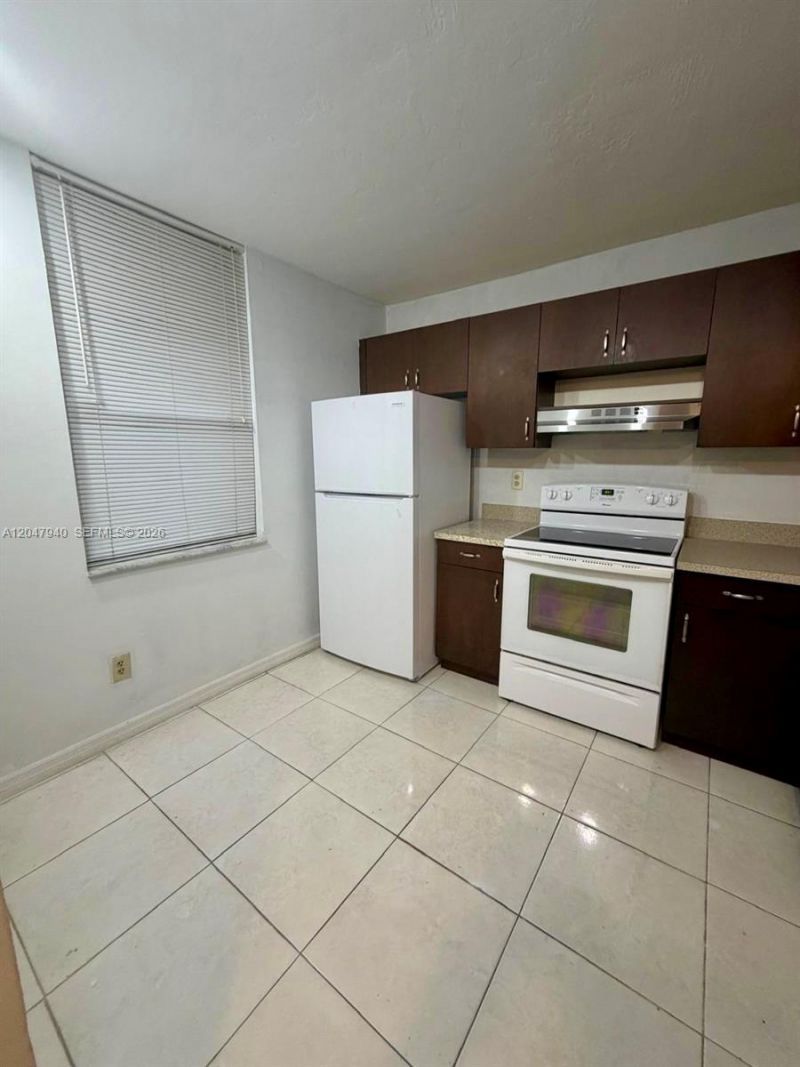 100 NW 76th Ave , Unit 102-2, Plantation, FL 33324 Photo