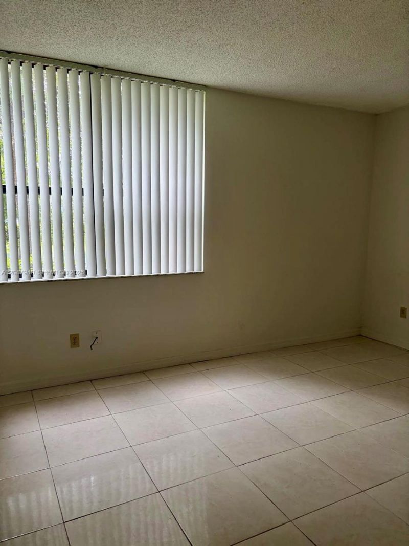 100 NW 76th Ave , Unit 102-2, Plantation, FL 33324 Photo
