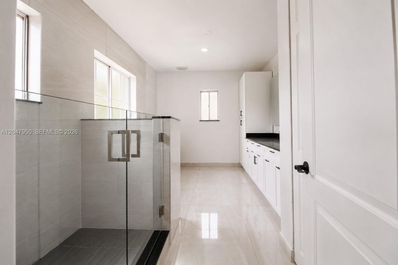 1351 NE 41st Pl , Homestead, FL 33033 Photo