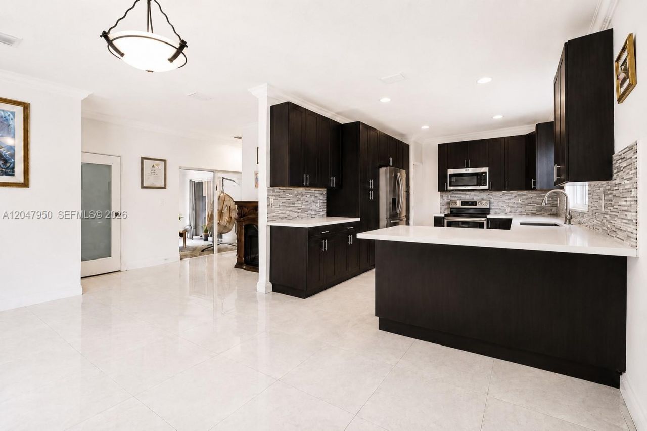 1351 NE 41st Pl , Homestead, FL 33033 Photo
