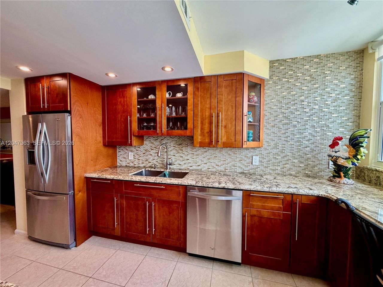 100 Golden Isles Dr, Unit 901, Hallandale Beach, FL 33009 Photo