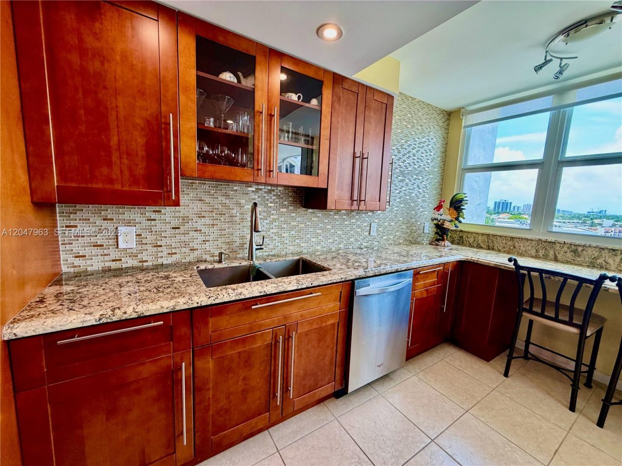 100 Golden Isles Dr, Unit 901, Hallandale Beach, FL 33009 Photo