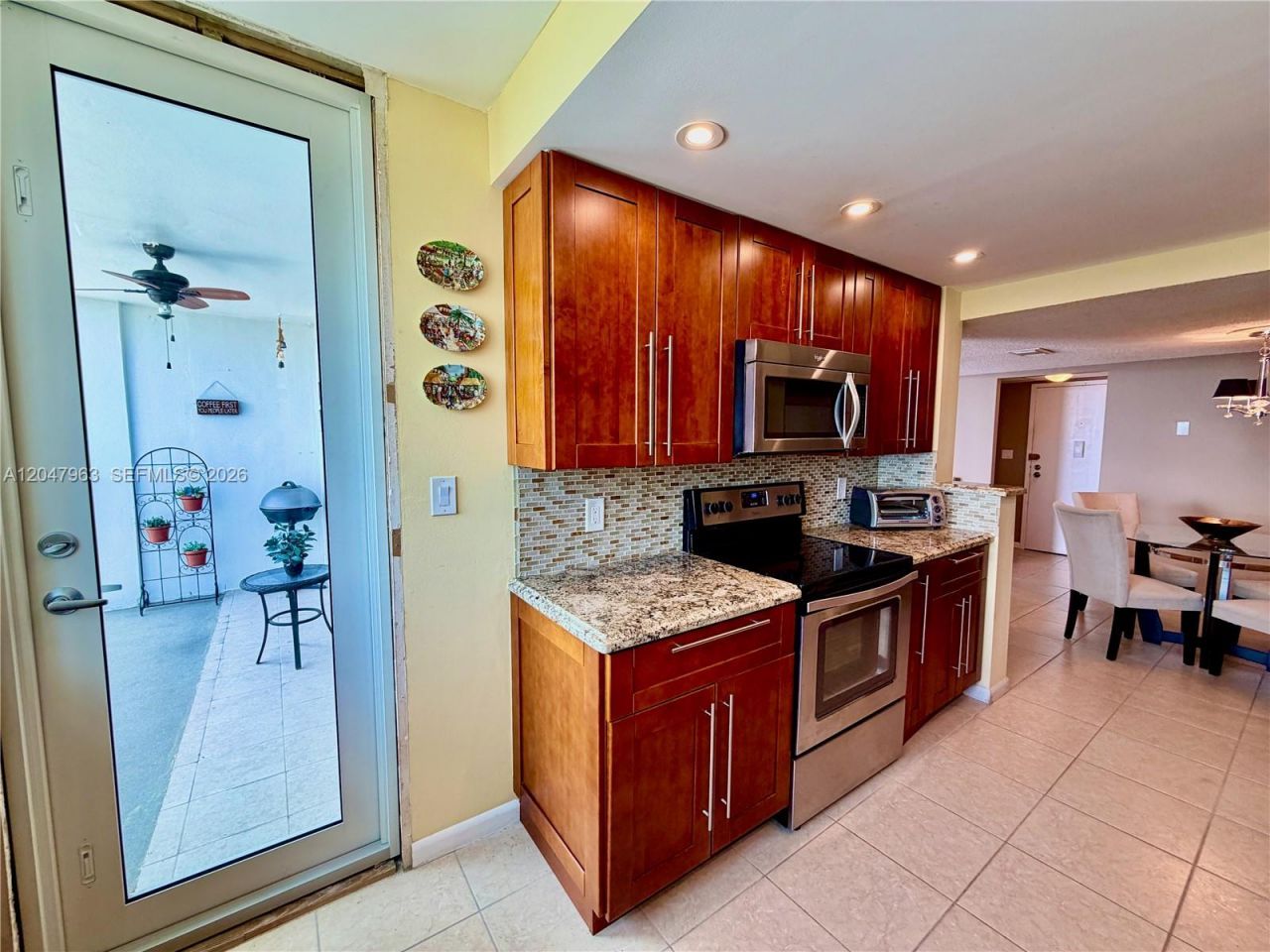 100 Golden Isles Dr, Unit 901, Hallandale Beach, FL 33009 Photo