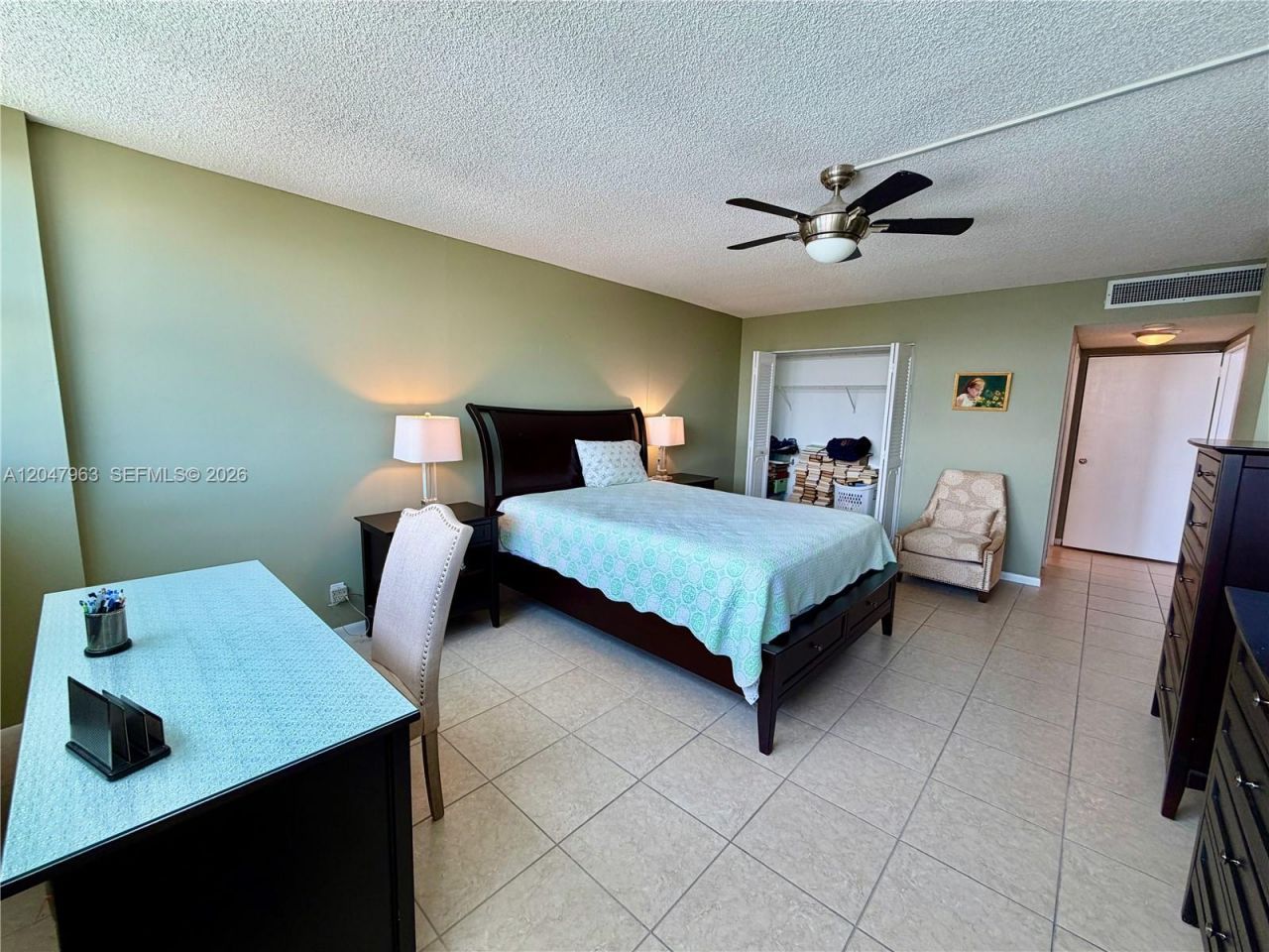 100 Golden Isles Dr, Unit 901, Hallandale Beach, FL 33009 Photo