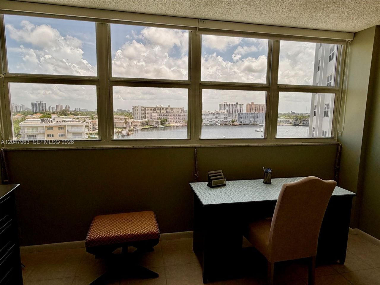 100 Golden Isles Dr, Unit 901, Hallandale Beach, FL 33009 Photo