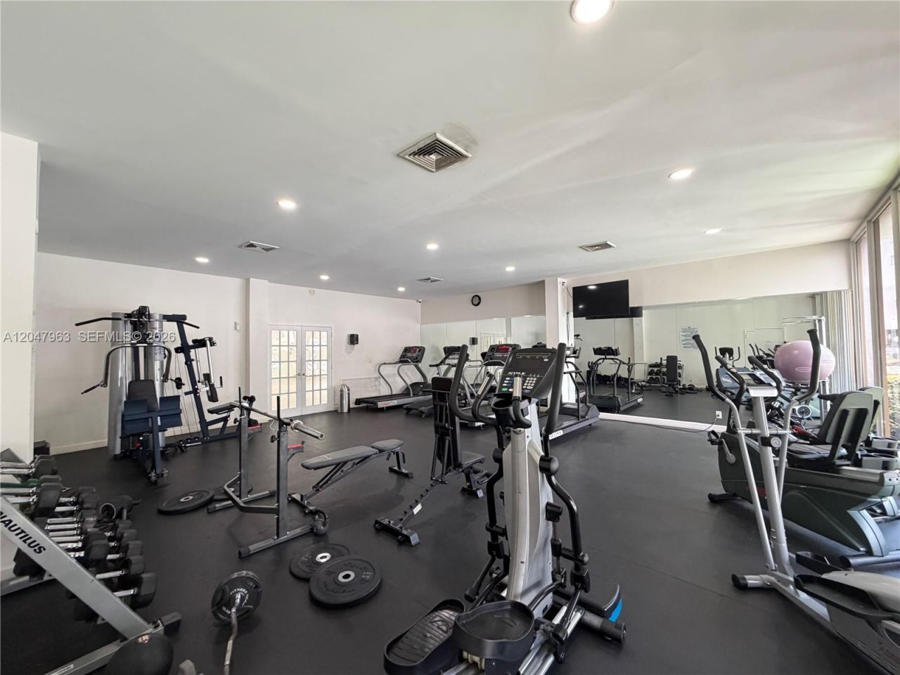 100 Golden Isles Dr, Unit 901, Hallandale Beach, FL 33009 Photo