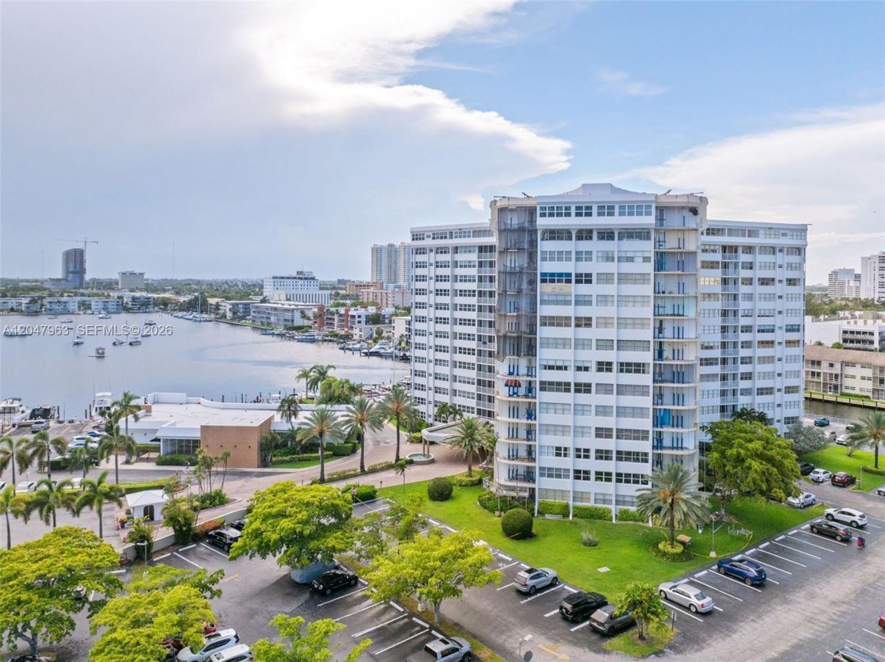 100 Golden Isles Dr, Unit 901, Hallandale Beach, FL 33009 Photo