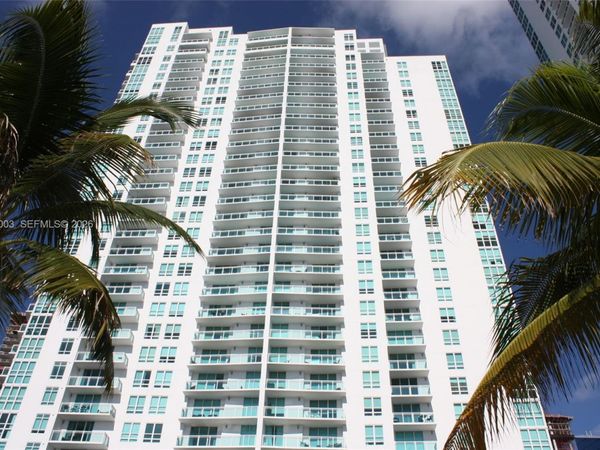 951 Brickell Ave , Unit 4006, Miami, FL 33131