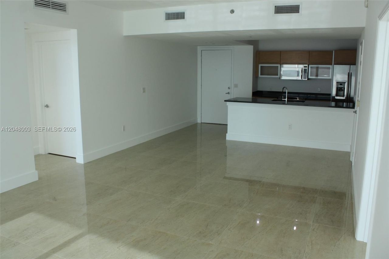 951 Brickell Ave , Unit 4006, Miami, FL 33131 Photo