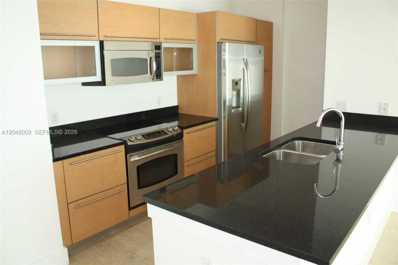 951 Brickell Ave , Unit 4006, Miami, FL 33131 Photo