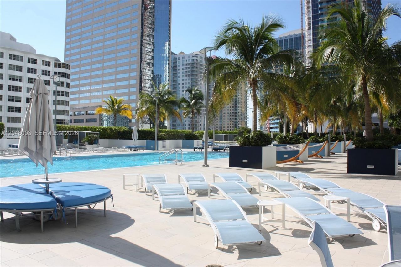 951 Brickell Ave , Unit 4006, Miami, FL 33131 Photo