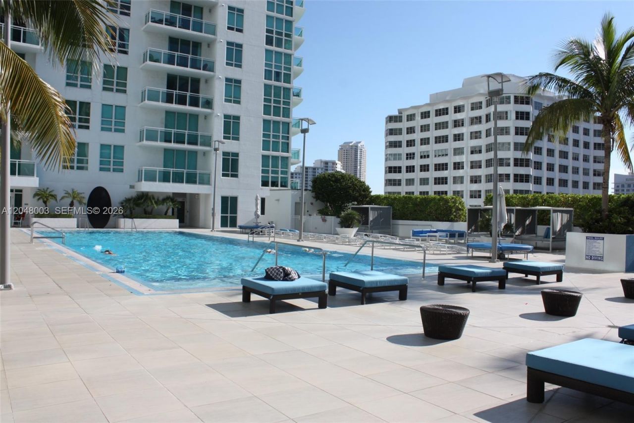 951 Brickell Ave , Unit 4006, Miami, FL 33131 Photo
