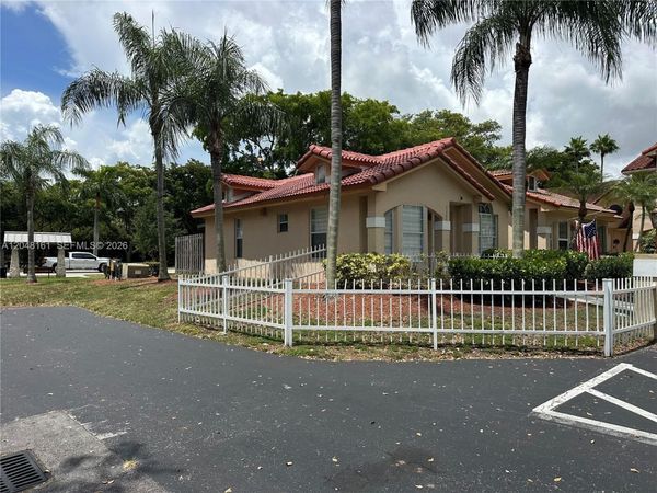 21562 SW 87th Pl , Unit ., Cutler Bay, FL 33189