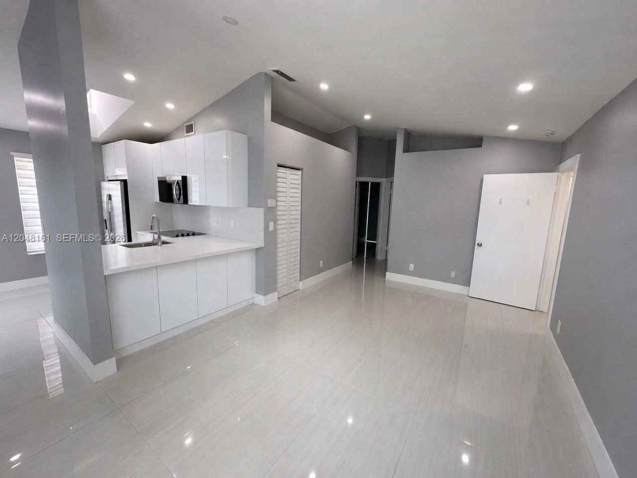 21562 SW 87th Pl , Unit ., Cutler Bay, FL 33189 Photo