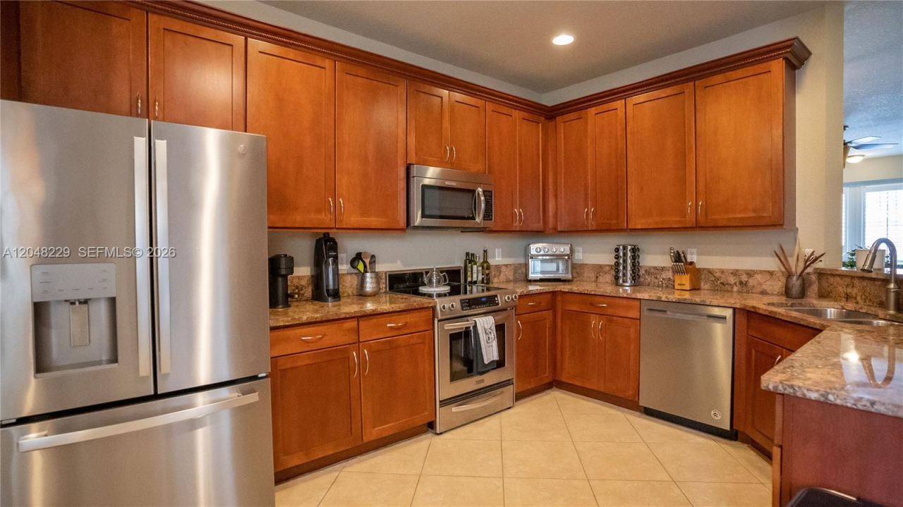 5808 Hampton Hills Blvd , Tamarac, FL 33321 Photo