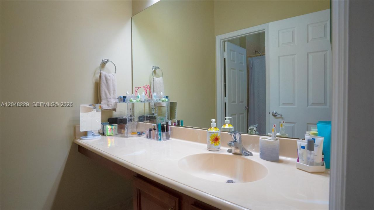 5808 Hampton Hills Blvd , Tamarac, FL 33321 Photo