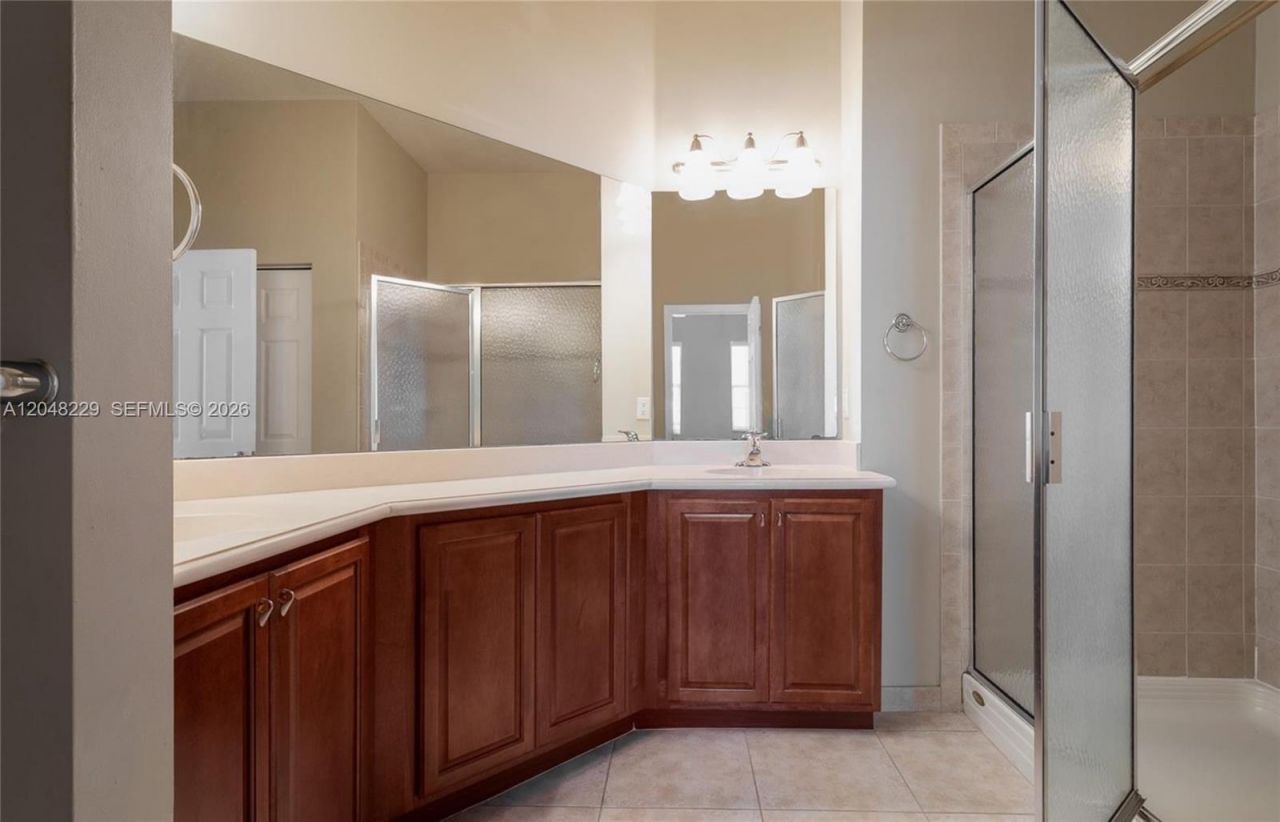 5808 Hampton Hills Blvd , Tamarac, FL 33321 Photo