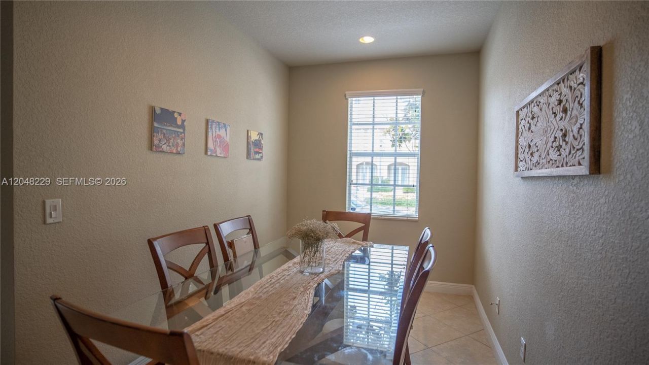 5808 Hampton Hills Blvd , Tamarac, FL 33321 Photo